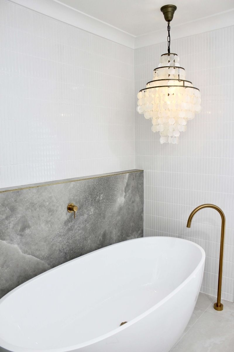 Essential Tips on How to Choose Bathroom Lighting 2